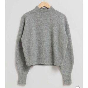 & Other Stories Gray Cropped Turtleneck Sweater